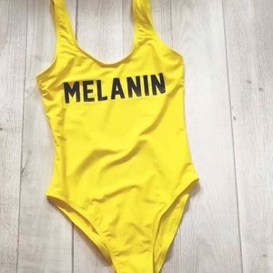 Women’s clothes and accessories